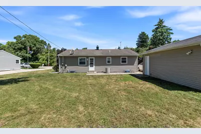 6720  Novak Rd, Racine, WI 53402 - Photo 22