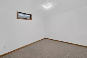 2710 Concord Dr, Racine, WI 53403 - Photo 14