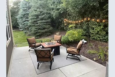 4075  Wyndham Pointe Cir #6, Brookfield, WI 53005 - Photo 18