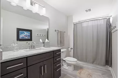 4075  Wyndham Pointe Cir #6, Brookfield, WI 53005 - Photo 32