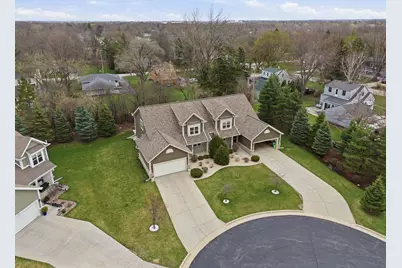 4075  Wyndham Pointe Cir #6, Brookfield, WI 53005 - Photo 4