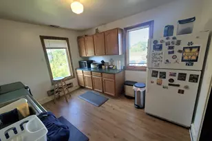 S16W22081 Arcadian Ave, Waukesha, WI 53186 - Photo 12