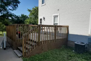 S16W22081 Arcadian Ave, Waukesha, WI 53186 - Photo 38