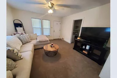 S16W22081  Arcadian Ave, Waukesha, WI 53186 - Photo 6