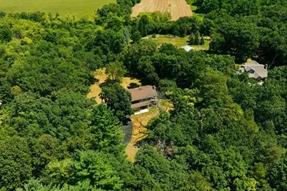 W286S4660  Woods Rd, Genesee, WI 53189 - Photo 4