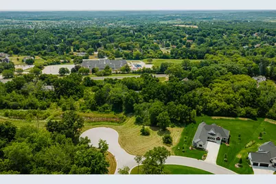 Lt22  Legend Clubs Ct, Waukesha, WI 53189 - Photo 8