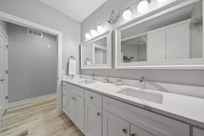 401  Abbey Ridge Ct, Fontana, WI 53125 - Photo 28