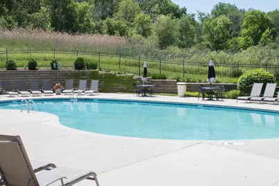 401  Abbey Ridge Ct, Fontana, WI 53125 - Photo 56