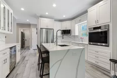 401  Abbey Ridge Ct, Fontana, WI 53125 - Photo 14