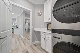 401 Abbey Ridge Ct, Fontana, WI 53125 - Photo 38