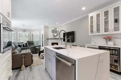 401  Abbey Ridge Ct, Fontana, WI 53125 - Photo 16