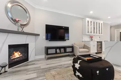 401  Abbey Ridge Ct, Fontana, WI 53125 - Photo 18