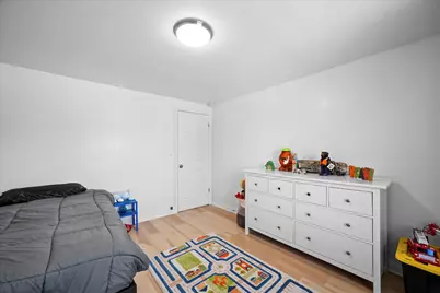8533 W Grantosa Dr, Milwaukee, WI 53225 - Photo 32