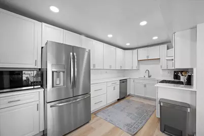 8533 W Grantosa Dr, Milwaukee, WI 53225 - Photo 20