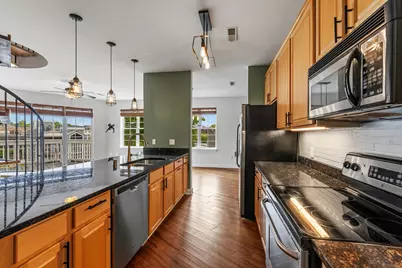1888 N Humboldt Ave #403, Milwaukee, WI 53202 - Photo 1