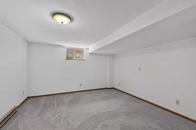 4112  Mueller Dr, Hartford, WI 53027 - Photo 24