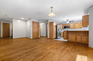 1246 40th Ave, Kenosha, WI 53144 - Photo 8