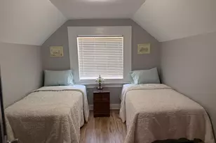 2101 S 60th St, West Allis, WI 53219 - Photo 16