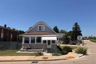 2101 S 60th St, West Allis, WI 53219 - Photo 1