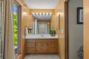 1721 September Dr, Racine, WI 53402 - Photo 24