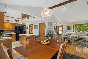 1721 September Dr, Racine, WI 53402 - Photo 6