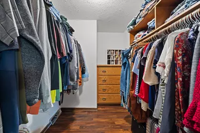 1721  September Dr, Racine, WI 53402 - Photo 14