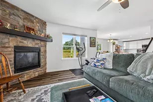 676 Lambert Dr, Slinger, WI 53086 - Photo 4
