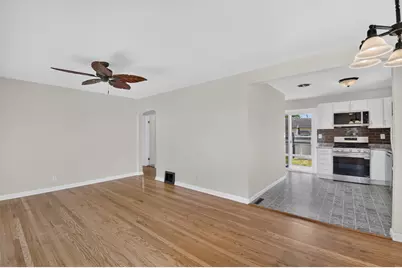 7836  24th Ave, Kenosha, WI 53143 - Photo 6