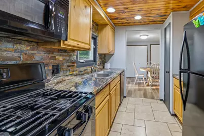 764  Forest Dr, Mayville, WI 53050 - Photo 2