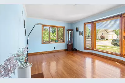 1704  Milwaukee Ave, South Milwaukee, WI 53172 - Photo 4