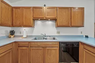 702 Shepherds Dr, West Bend, WI 53090 - Photo 8