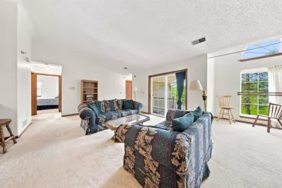 702  Shepherds Dr #8, West Bend, WI 53090 - Photo 6