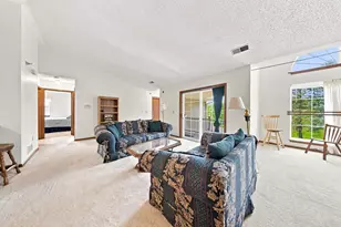 702 Shepherds Dr, West Bend, WI 53090 - Photo 6