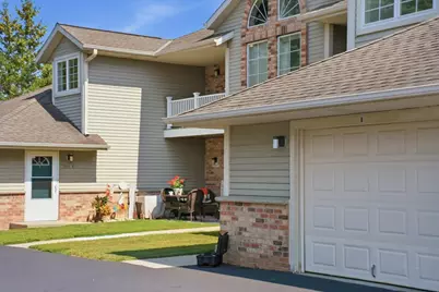 702  Shepherds Dr #8, West Bend, WI 53090 - Photo 26