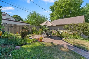 539 N 64th St, Wauwatosa, WI 53213 - Photo 42
