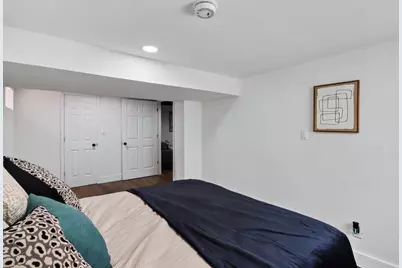 8127 W Glen Ave, Milwaukee, WI 53218 - Photo 32