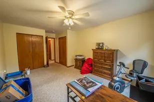 530 N Silverbrook Dr, West Bend, WI 53090 - Photo 12