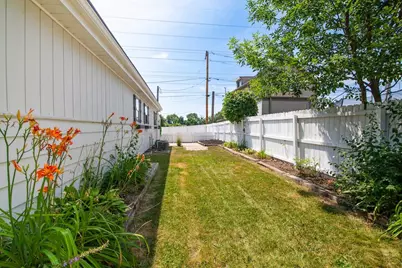 6101 W Fairview Ave, Milwaukee, WI 53213 - Photo 10