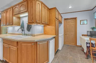 W5602 Lost Arrow Rd, Byron, WI 54937 - Photo 8