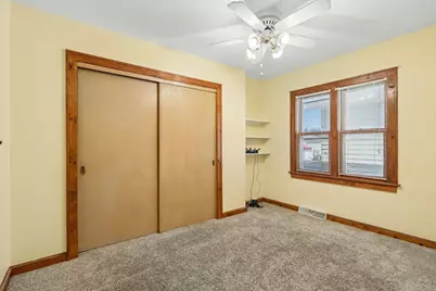2361 S 65th St, West Allis, WI 53219 - Photo 10