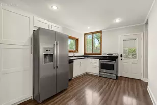2367 S 66th St, West Allis, WI 53219 - Photo 8