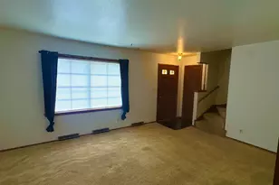5713 N 96th St, Milwaukee, WI 53225 - Photo 2