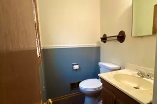 5713 N 96th St, Milwaukee, WI 53225 - Photo 6