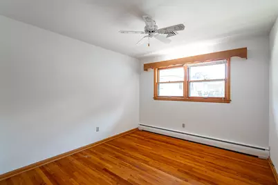 1210  18th Ave, South Milwaukee, WI 53172 - Photo 8