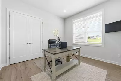 1740  Stonemill Cir, Lake Geneva, WI 53147 - Photo 6