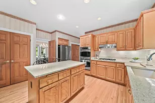 3820 Charter Point Ct, Brookfield, WI 53045 - Photo 12