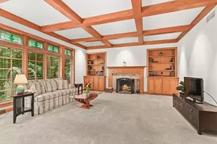 3820 Charter Point Ct, Brookfield, WI 53045 - Photo 8