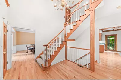 3820  Charter Point Ct, Brookfield, WI 53045 - Photo 4