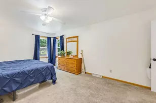 1247 N Breezeland Rd, Summit, WI 53066 - Photo 18