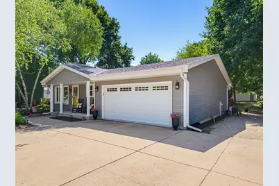 1247 N Breezeland Rd, Summit, WI 53066 - Photo 38